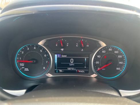 Used 2019 Chevrolet Traverse LT image 14