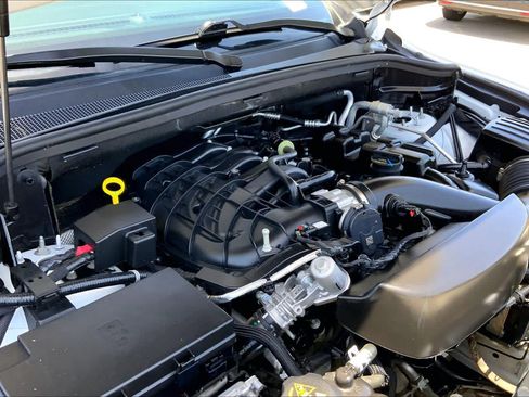 Used 2024 Dodge Durango GT AWD/4WD image 33