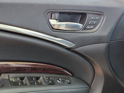 Used 2016 Acura MDX FWD w/ Technology Package image 3