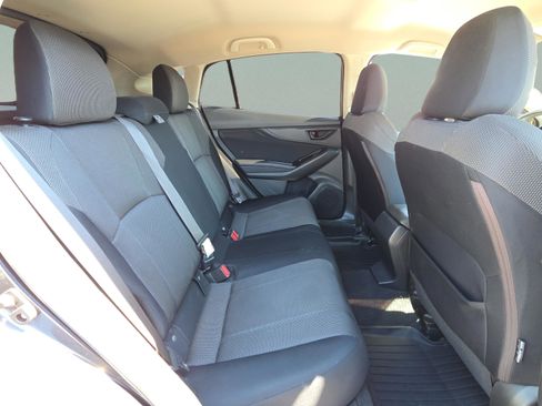 Used 2018 Subaru Crosstrek 2.0i image 18