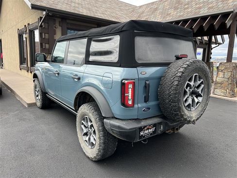 Used 2022 Ford Bronco Badlands image 4
