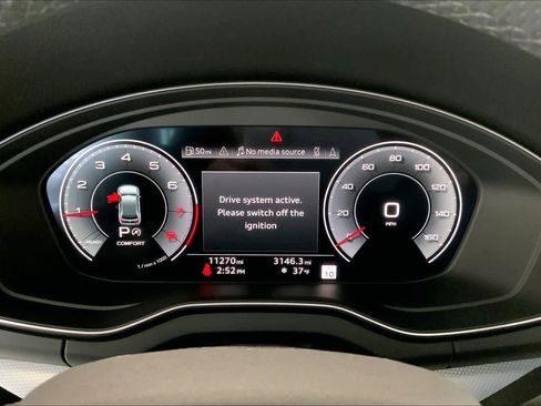 Used 2025 Audi Q5 2.0T Premium Plus image 16