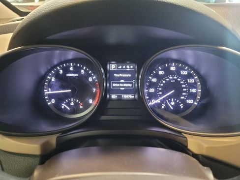 Used 2017 Hyundai Santa Fe Sport image 23