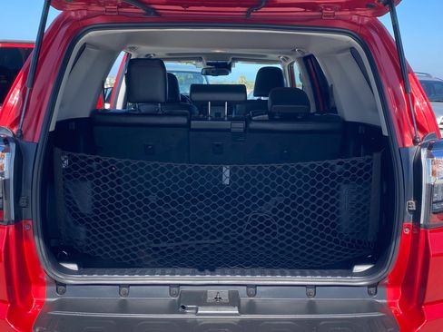 Certified 2023 Toyota 4Runner TRD Off-Road Premium w/ Off Road Premium Plus Package AWD/4WD image 23