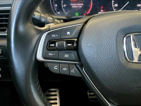 Used 2018 Honda Accord Sport image 22