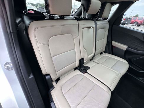 Used 2020 Ford Escape Titanium AWD/4WD image 31