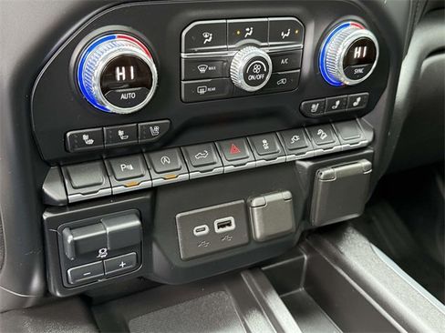 Used 2020 GMC Sierra 1500 Denali w/ LPO, GMC Protection Package image 18
