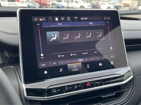 New 2026 Jeep Compass Limited image 14