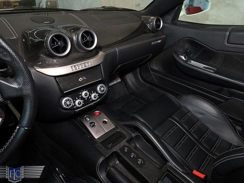 Used 2011 Ferrari 599 GTB Fiorano RWD image 31