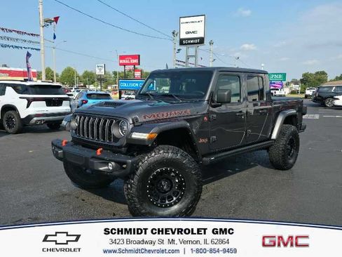 Used 2024 Jeep Gladiator Mojave AWD/4WD image 1