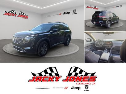 Used 2026 Nissan Pathfinder SV