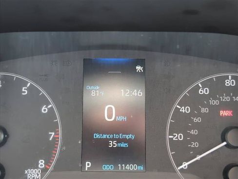 Used 2025 Toyota Corolla LE w/ Convenience Package FWD image 11