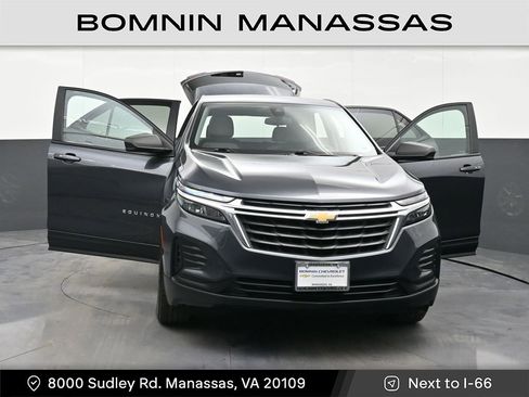 Used 2022 Chevrolet Equinox LS w/ LS Convenience Package image 40