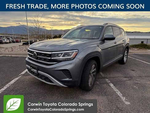 Used 2021 Volkswagen Atlas SEL image 3