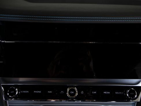 Used 2020 Bentley Continental GT image 26