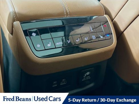 Used 2023 INFINITI QX60 Sensory w/ Cargo Package image 28