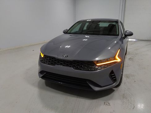 Used 2021 Kia K5 LXS FWD image 15