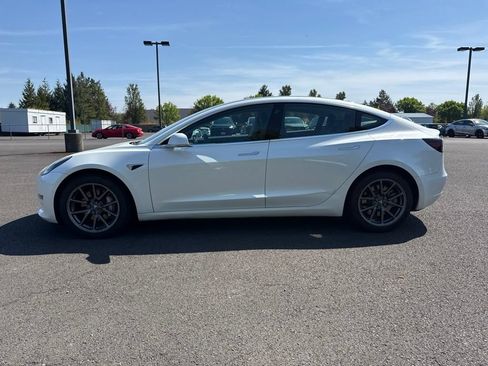 Used 2020 Tesla Model 3 Long Range AWD/4WD image 4