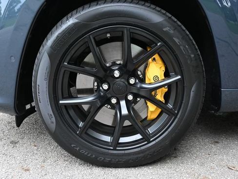 Used 2021 Jeep Grand Cherokee Trackhawk AWD/4WD image 10