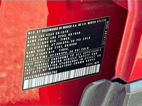 Used 2022 Volkswagen Taos SE FWD image 32