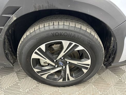 Used 2024 Subaru Crosstrek 2.0i Premium AWD/4WD image 13