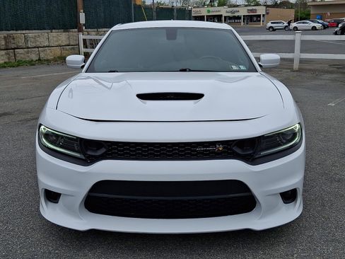 Used 2022 Dodge Charger Scat Pack w/ Driver Convenience Group RWD image 2
