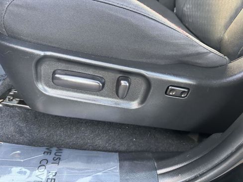 Certified 2022 Toyota Tacoma SR5 image 23