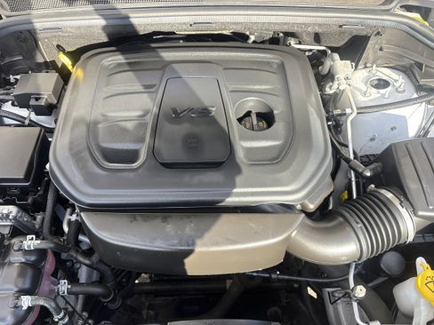 Used 2022 Jeep Grand Cherokee Limited image 33