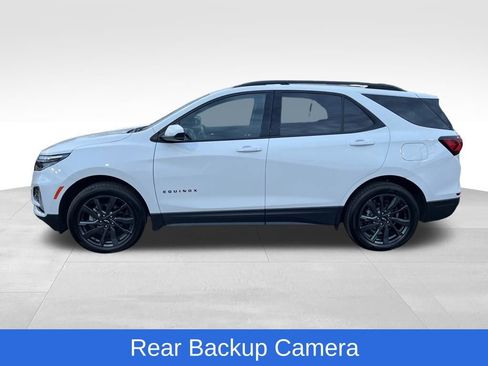 Used 2024 Chevrolet Equinox RS image 3