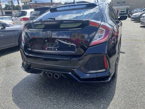 Used 2017 Honda Civic Sport image 15