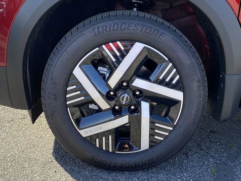 New 2026 Nissan Kicks SV image 6