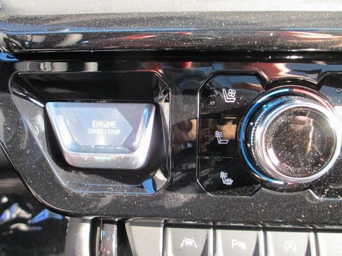 New 2026 GMC Sierra 1500 AT4X image 18