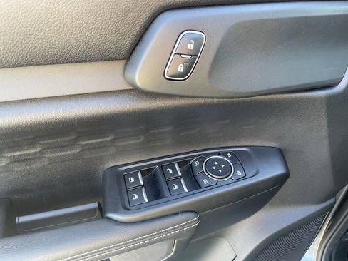 Used 2024 Ford Ranger XLT image 12