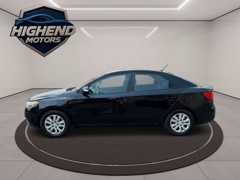 Used 2010 Kia Forte EX FWD image 3