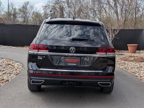 Used 2023 Volkswagen Atlas SEL image 4