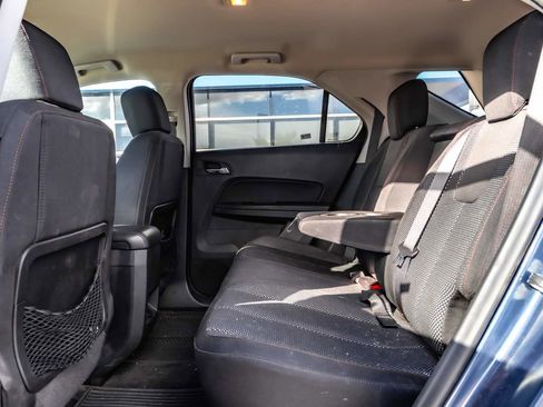 Used 2017 Chevrolet Equinox LT w/ Convenience Package image 17