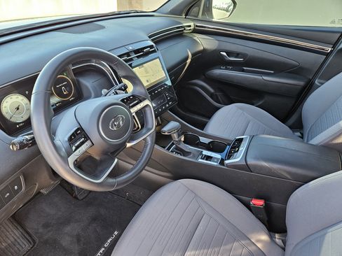 Used 2023 Hyundai Santa Cruz SEL Premium w/ Cargo Package image 4