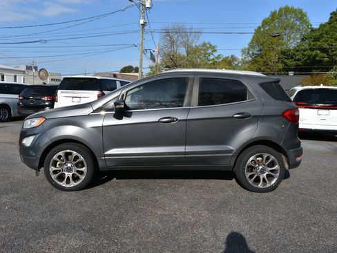 Used 2020 Ford EcoSport Titanium image 3
