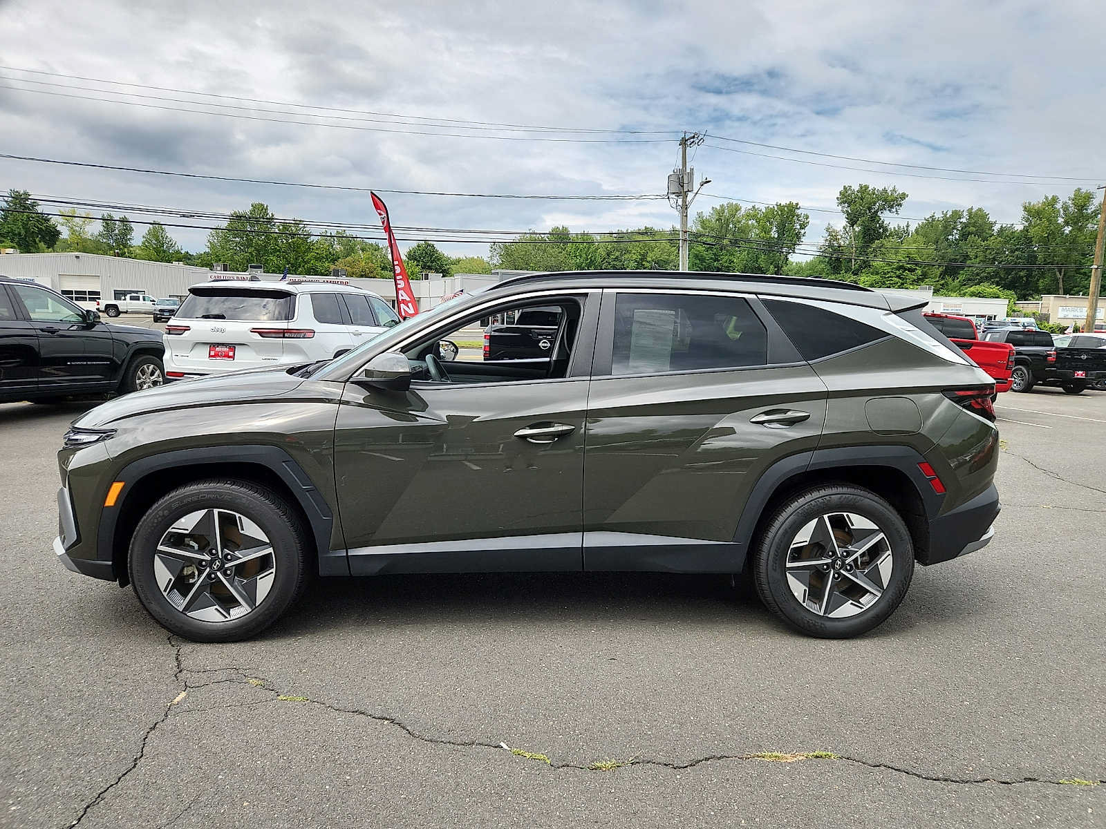 Used 2025 Hyundai Tucson SEL AWD/4WD image 7