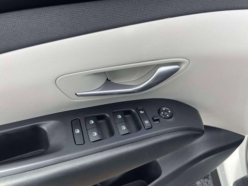 Used 2023 Hyundai Tucson SEL w/ Convenience Package image 17