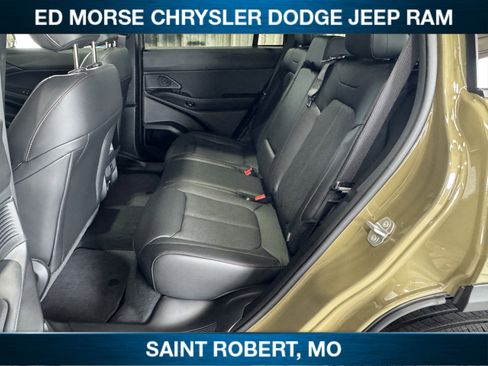 New 2026 Jeep Cherokee Overland w/ Advanced Pro Tech Group AWD/4WD image 31