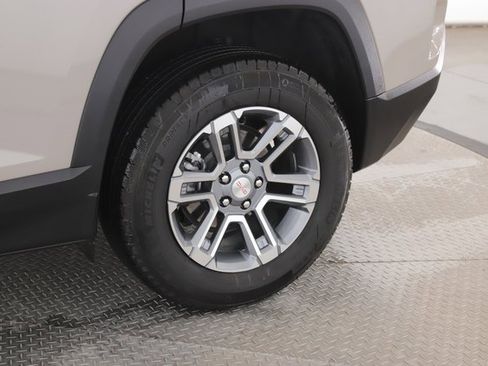 Used 2025 GMC Terrain Elevation image 14