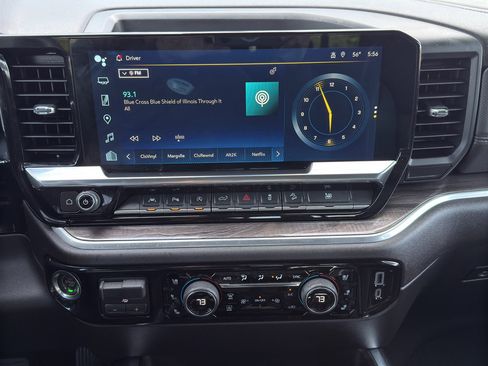 Used 2023 Chevrolet Silverado 1500 LTZ AWD/4WD image 29
