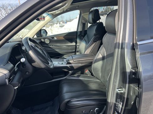 Used 2022 Genesis GV80 2.5T w/ Prestige Package 04 image 13