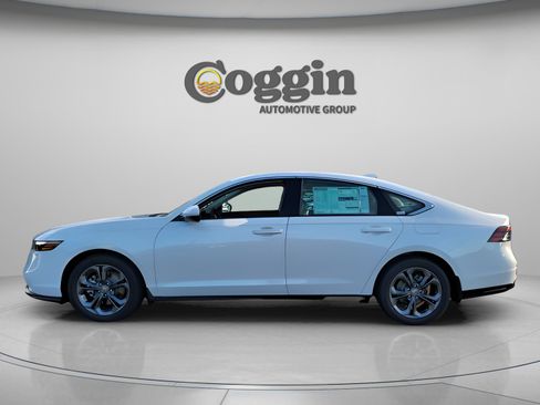 New 2025 Honda Accord EX-L image 3