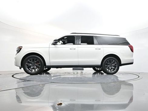 New 2025 Ford Expedition Max Platinum w/ Stealth Performance Package image 32