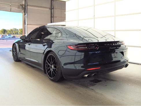 Used 2017 Porsche Panamera Turbo Executive w/ Sport Chrono Package AWD/4WD image 3