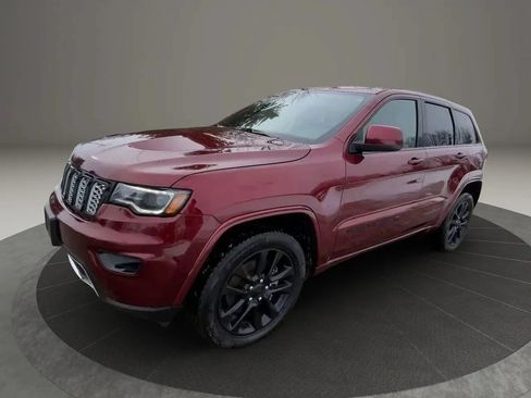 Used 2022 Jeep Grand Cherokee Laredo X AWD/4WD image 28