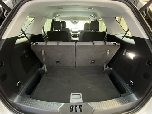 Used 2025 Ford Explorer Active image 31