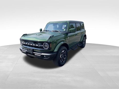 Used 2023 Ford Bronco Outer Banks AWD/4WD image 6